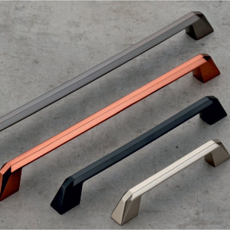 A-CU-110 Faceted Bar Pull
