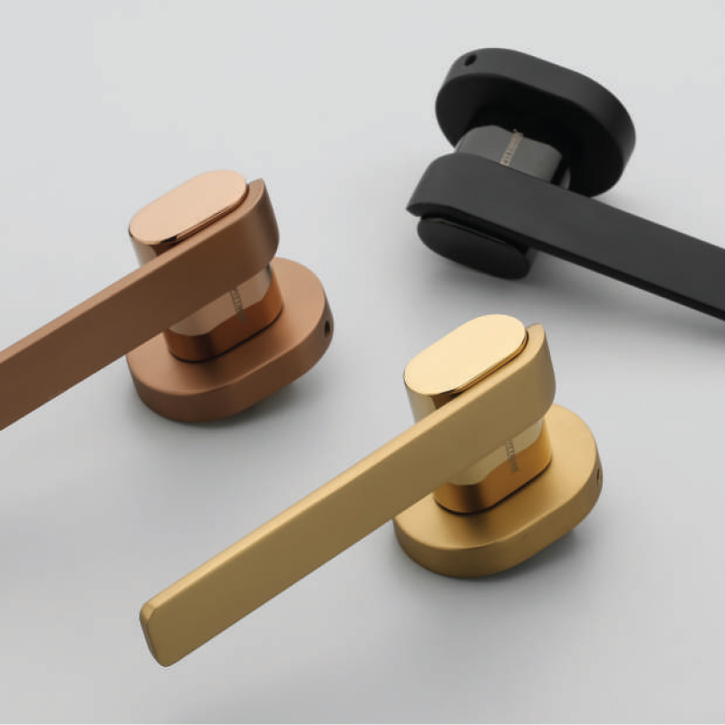 Clitchy Lever Door Handle