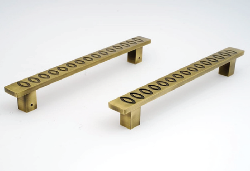 SU-58 Antique Decorative Cabinet Handle