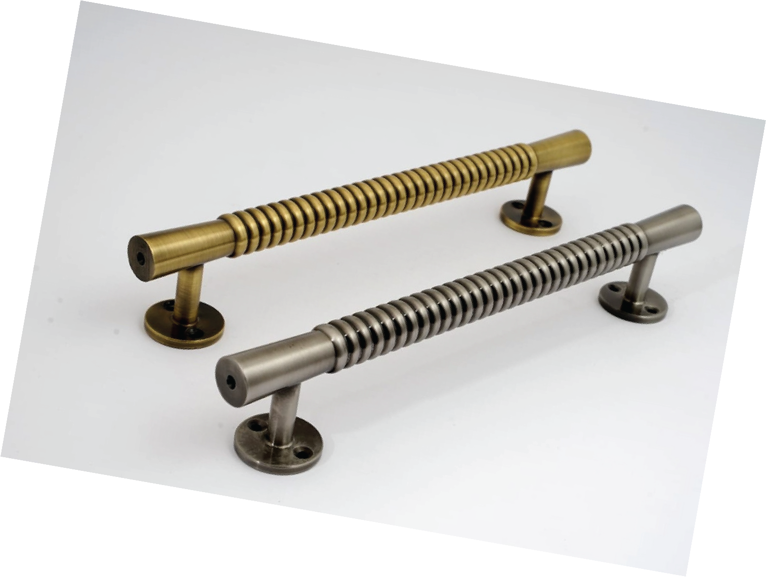 SU-80 Spring Ribbed Cabinet Handle